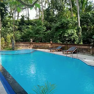 3* Pensión Puri Bebengan