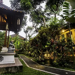 Pensión Gusti Kaler House